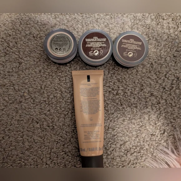 Glow And Set Makeup Collection - Picture 2 of 3